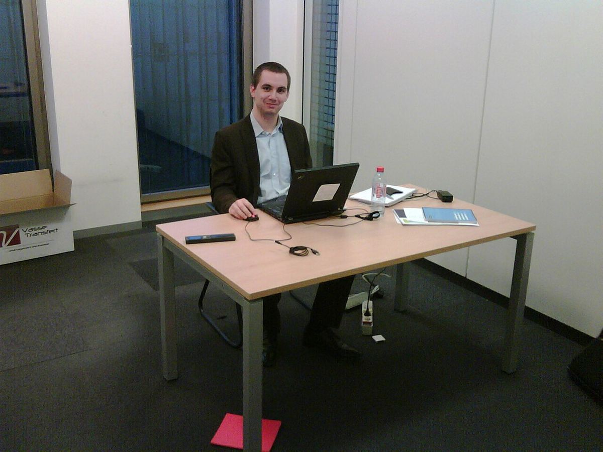 Martin Šťastný, Editor a konzultant hybridnej práce